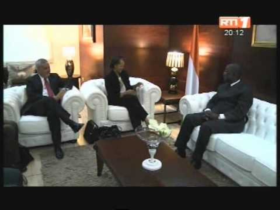 Le 1er minsitre Ahoussou a reçu l'ambassadeur du Japon et une délégation americaine