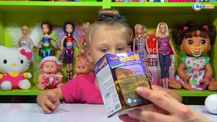 ✔ Минни Маус. Ярослава открывает Яйца с Сюрпризами. Видео для детей. Minnie Mouse Toys ✔