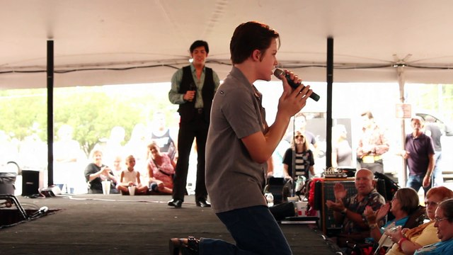 Austin Irby & Lain Crew sing 'Mean Woman Blues' Elvis Week 2016