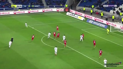 La frappe exceptionnelle de Mathieu Valbuena en pleine lucarne !