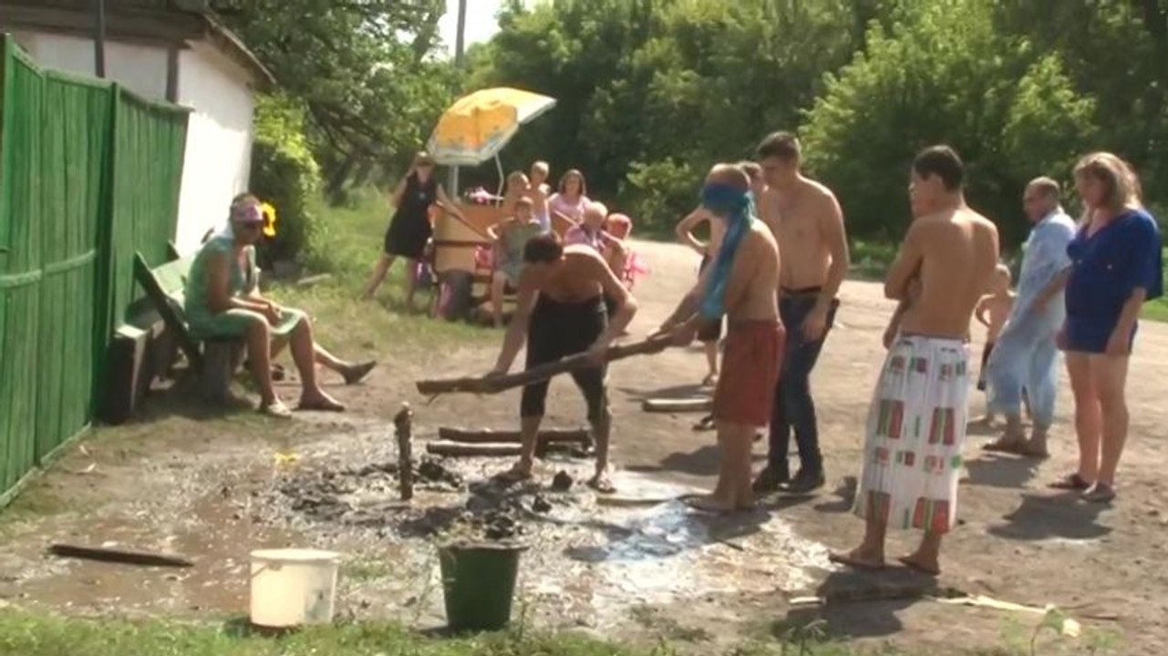 Violent coup de bâton sur la tête