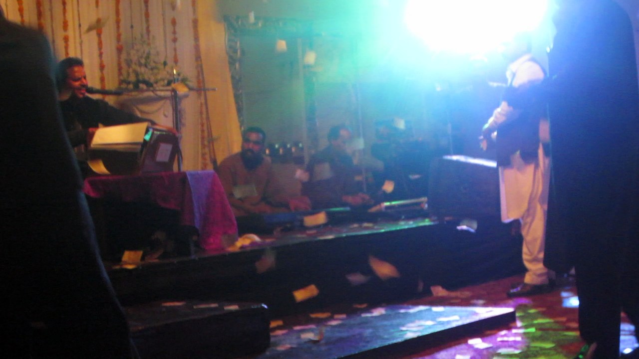 akhian jnab  diyian singer azhar awan azhar  live  show