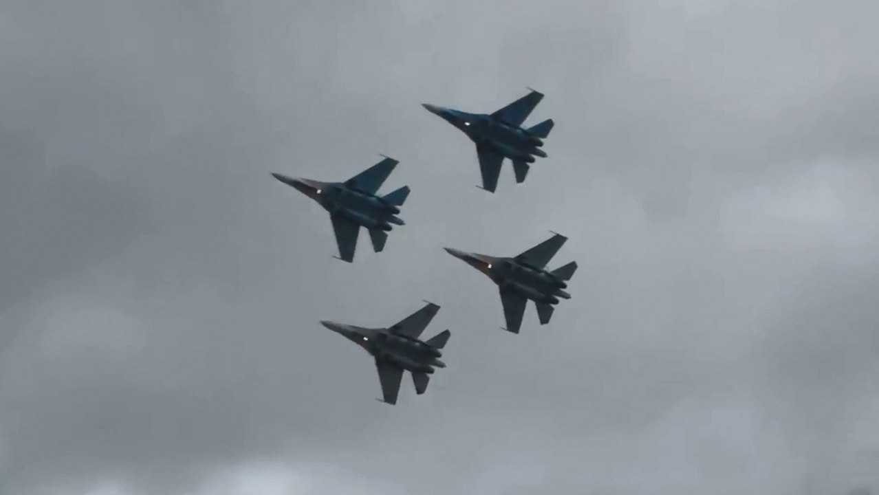 Sukhoi Su-27 Flanker