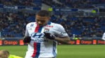 Depay scores first goal for Lyon