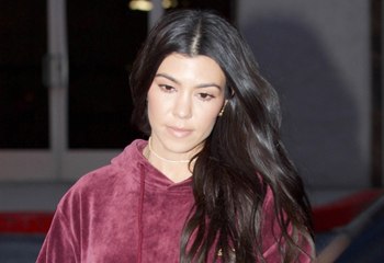 Download Video: Braless Kourtney Kardashian Shows Off Skin After Ditching Scott Disick