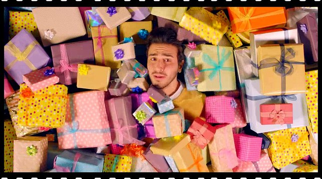 GNÇ Sevgililer Günü Reklam Filmi | Kurtar Bizi Muslera