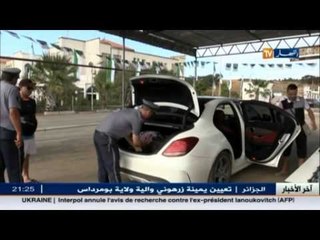 الجزائريون يتدفقون على مركز أم الطبول الحدودي متجهين إلى تونس