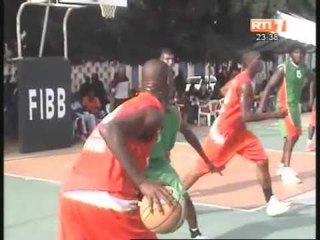 Basketball: Temps forts du match entre l'Africa Sport et l'ABC (61-63)