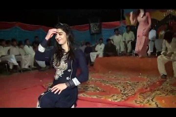 اتنی خوبصورت لڑکی کا ڈانس آپ نے پوری زندگی میں نہیں دیکھا ہو