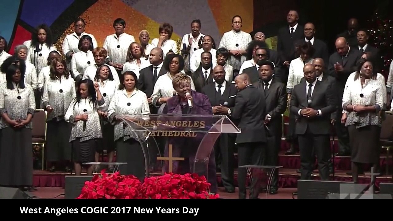 Lady Tramaine Hawkins Holy Ghost Took Over Praise Break West Angeles COGIC 2017!