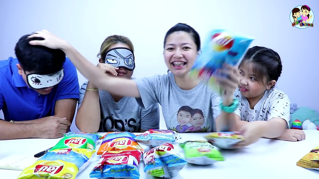 ปิดตาทายรส เลย์ พี่ฟิล์ม น้องฟิวส์ Happy Channel-QwWjX_fPTIY