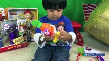 GOLDEN GIANT EGG SURPRISE OPENING Disney Toy Story Woody Buzz Lightyear Ryan ToysReview