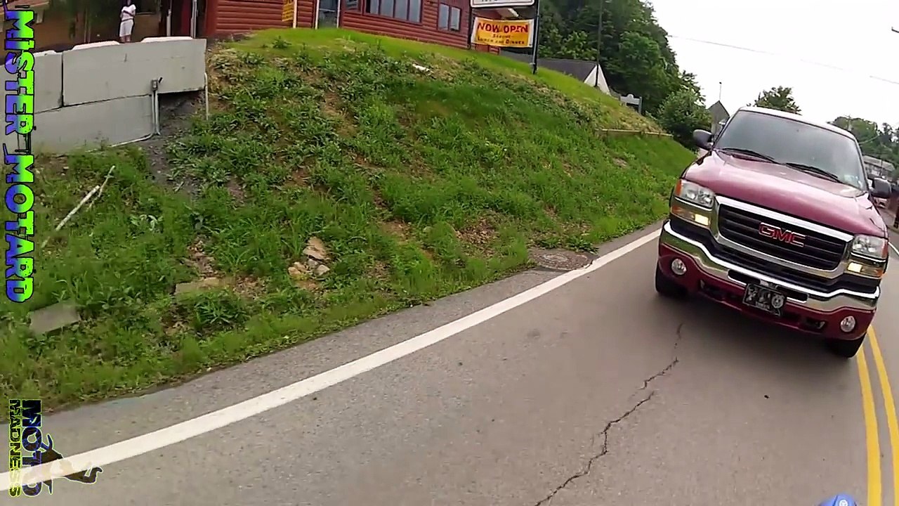 Stupid, Crazy & Angry People Vs Bikers 2017 _ Road Rage [Ep.#49]-w7ApajJQ6aM