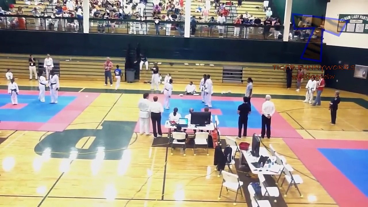 Incredible lucky shots - Win compilation-U3990n9BS2Q