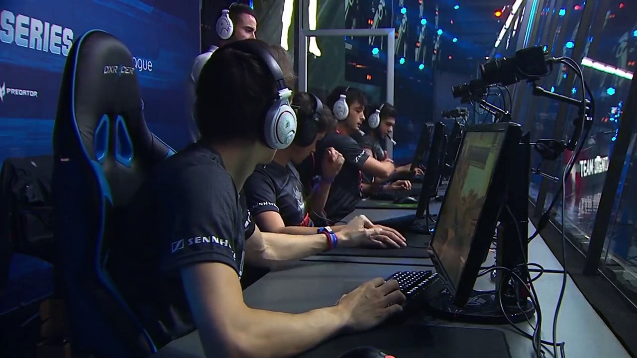 Good bye LEGEND! - G2 SmithZz HIGHLIGHTS _ CSGO-t0sMDSI3wF4