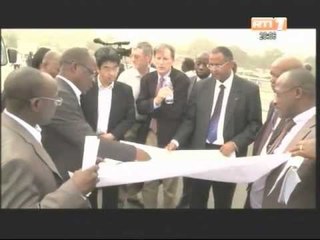 Download Video: Visite de terrain de la délégation de la banque mondiale avec le ministre des infrastructures