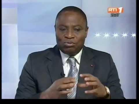 Lutte contre la vie chère: Le gouvernement continue les consultations