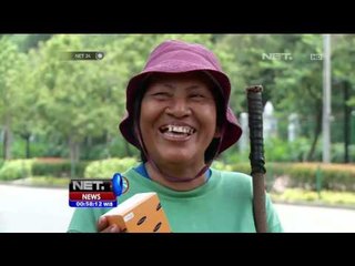 Ahok Beri Hadiah Ponsel untuk Tuti Petugas Kebersihan - NET24