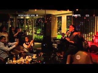 Yana Julio menjaga kualitas suaranya