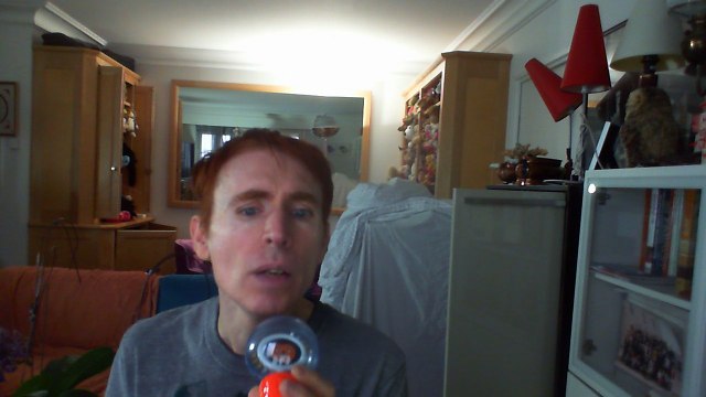 Wiwi égratigne recueillement de Marc Seberg