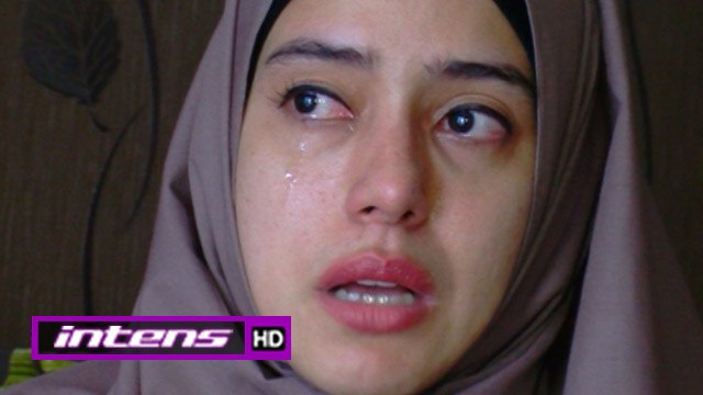 Cerita Fairuz Hingga Bisa Berhijab - Intens 09 Februari 2017