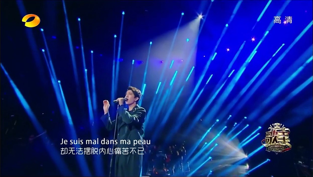 Il reprend 'SOS d'un terrien en détresse' de Balavoine et bluffe le public et le jury