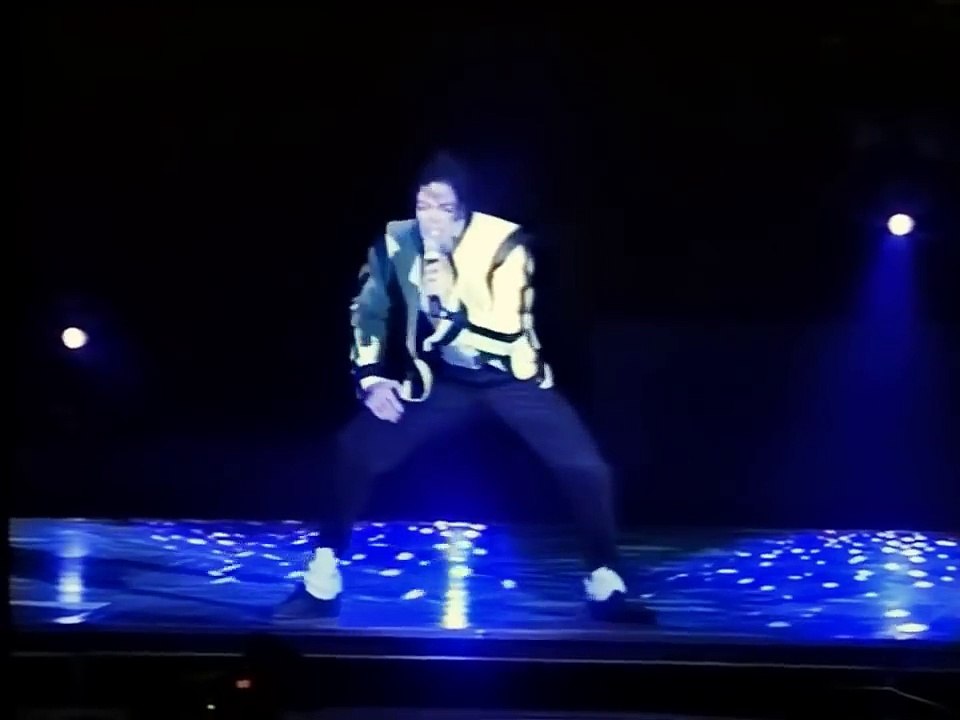 Michael Jackson - Thriller - HIStory World Tour live in Brunei December 31, 1996 HD ❤❤❤❤❤❤❤❤