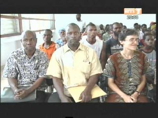 Remise de jugements supplétifs à Korogho par le ministre Gnenema Coulibaly