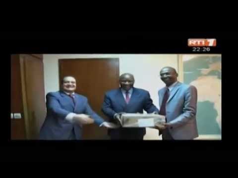 Daniel Kablan Duncan reçoit les lettres de créances des nouveaux ambassadeurs accrédités en CI