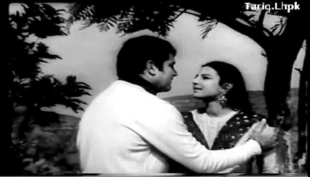 Aaja aaja khadi hoon teri rahon mein mere saathi kahan hai tu=1975