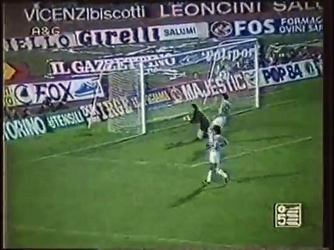 23.10.1985 - 1985-1986 European Champion Clubs' Cup 2nd Round 1st Leg Hellas Verona 0-0 Juventus