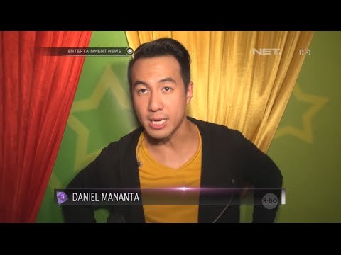 Daniel Mananta hobi Sky Diving