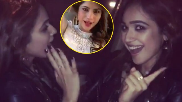 After Neelam Muneer another Pakistani Actress Faryal Mehmood Dance in the car