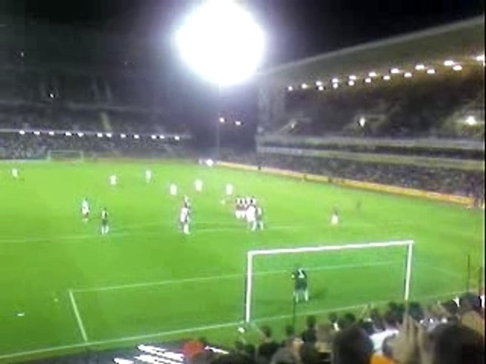 metz lyon but sur coup franc de juninho (portable)