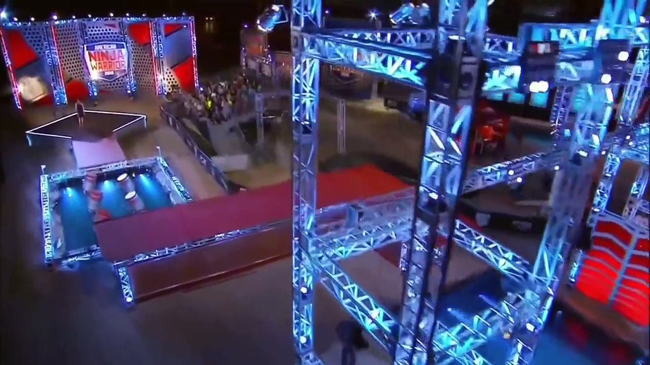 American ninja Warrior  - United States against the world 2015 II Stage 1 Isaac Caldiero