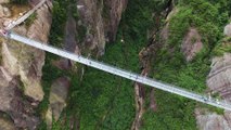 El Puente de cristal más largo del mundo