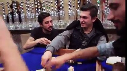 Bizim oğlanın rahatına bak... Fenomen şarkı