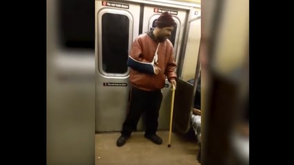 Il reprend Rihanna dans un train...Et c'est magnifique !