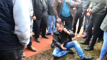 Manisa Çocuk Tacizcisi Olduğu Ileri Sürülen Kişiye Linç Girişimi