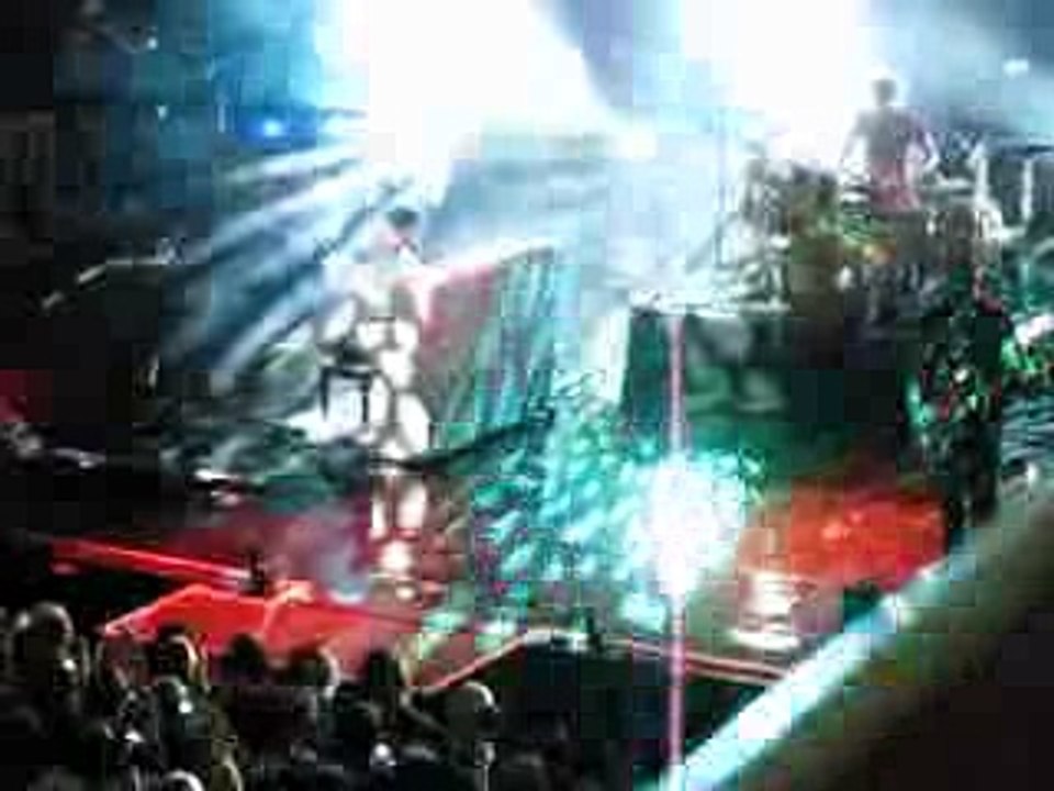 Muse - United States of Eurasia - Berlin Admiralpalast - 09/07/2009