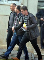 Kardeşinin Kimliğiyle 8 Yıl Dolaştı, Sonunda Yakalandı