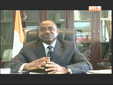 Le Ministre de la fonction publique annonce la reduction des effectifs des fonctionnaires