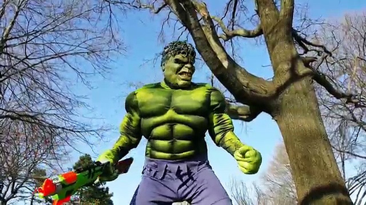 Incredible HULK vs ZOMBIE Horse Army IRL - Nerf War - Superhero Movie In Real Life - Marvel