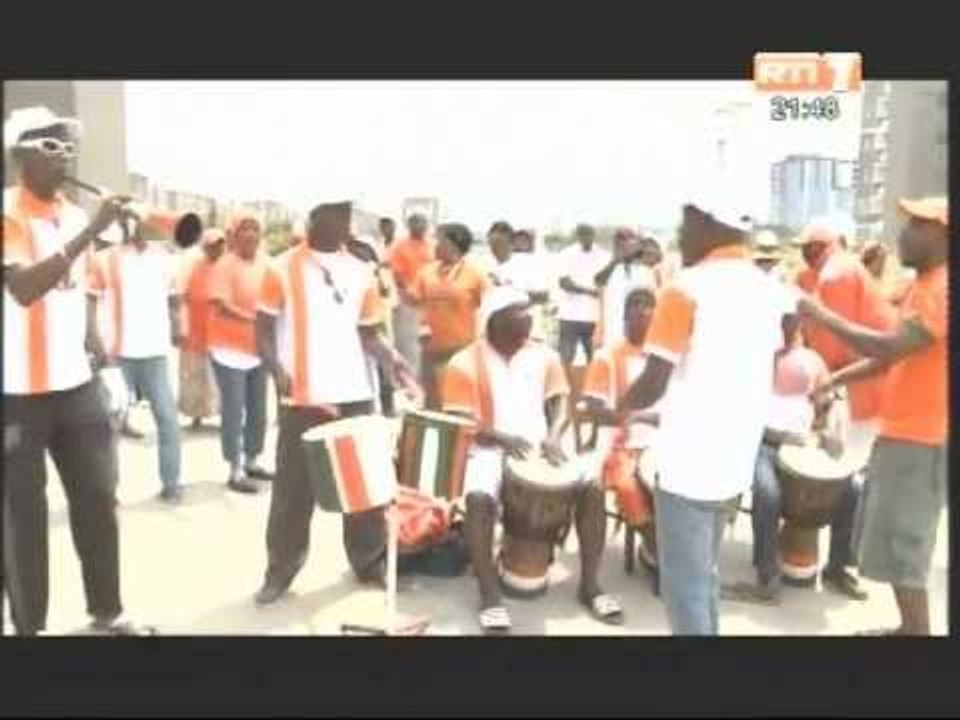 CAN 2012: Les supporteurs ivoiriens satisfait de leurs nouvelles conditions d'herbergement