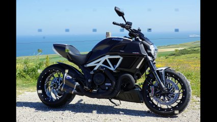 Ducati diavel carbone 2015