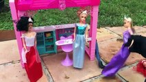 Disney Princess: ELSA, Cinderella, Belle, Snow White, Ariel  BARBIE Barbie House  Wheels on the Bus