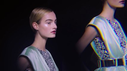 Details of the Spring-Summer 2017 Haute Couture CHANEL Collection-reVzAGYuyUY