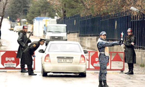 Devletin Gizli Belgelerini FETÖ Elebaşı Gülen'e Kimin Verdiği Ortaya Çıktı