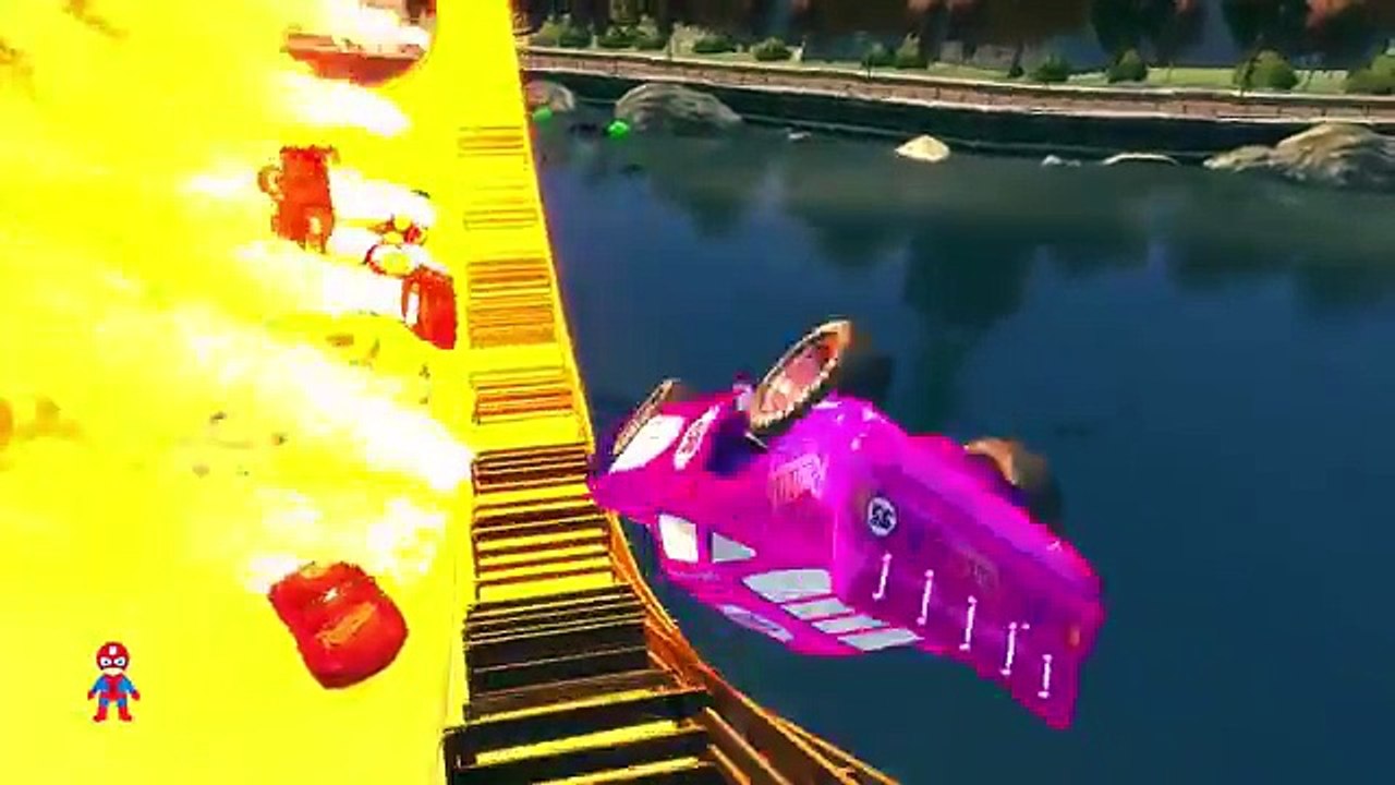 Spaderman and Colors Super Cars Ferrari in Trouble * Songs for Children with Action SHS