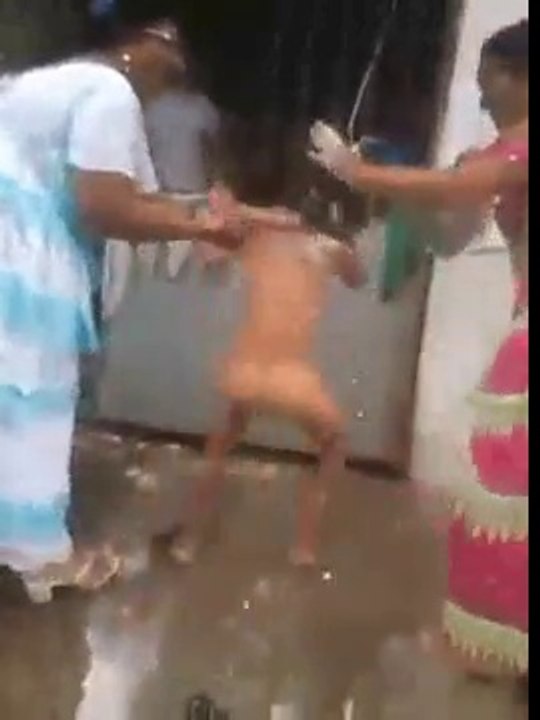 people react when temperature goes below 15 degree Celsius